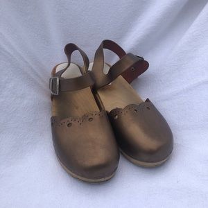 Vintage Clogs Marie Jane’s